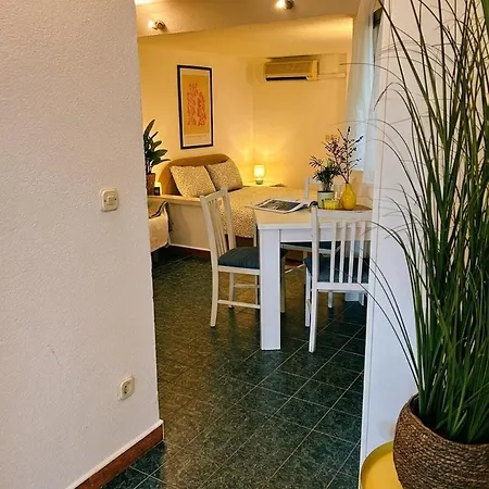 Garden * Makarska